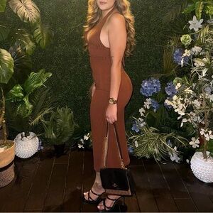 Sleeveless Ribbed Knit Brown Midi Dress